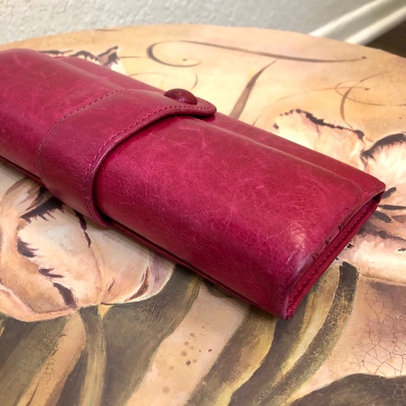 Beautiful Pink HOBO Wallet 💞 - Picture 6 of 13